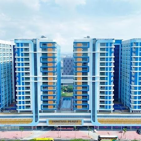 L Condotel Paranaque City Eksteriør billede